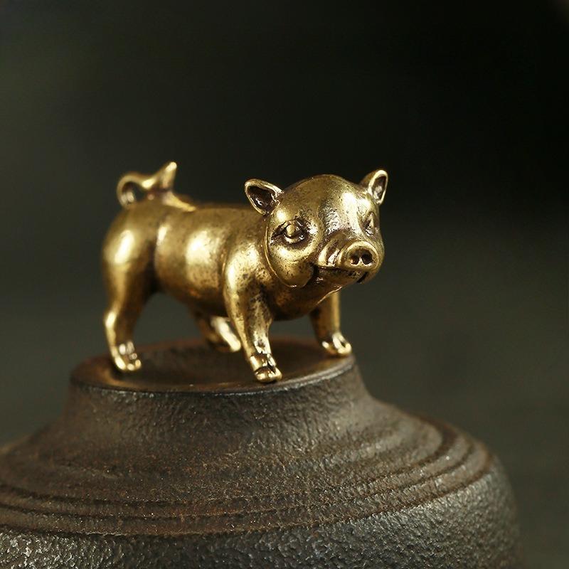 Retro Copper Chinese 12 Zodiac Pig Statue Home Decoration Antique Brass Lucky Animal Figurines Small Table Desk Ornaments