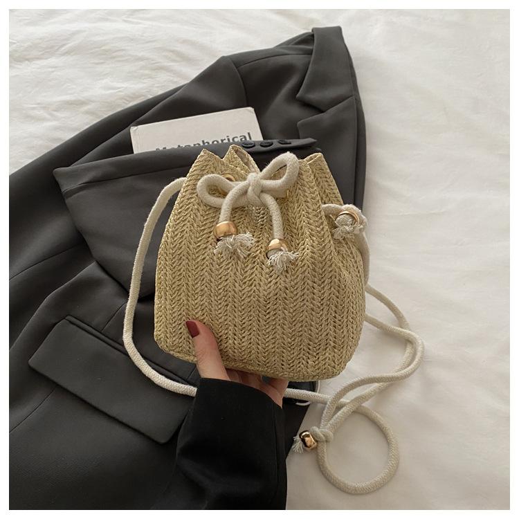 

Персонализированное плетение модная простая женская летняя новая пляжная сумка через плечо кроссбоди сумка-ведро на шнурке хаки