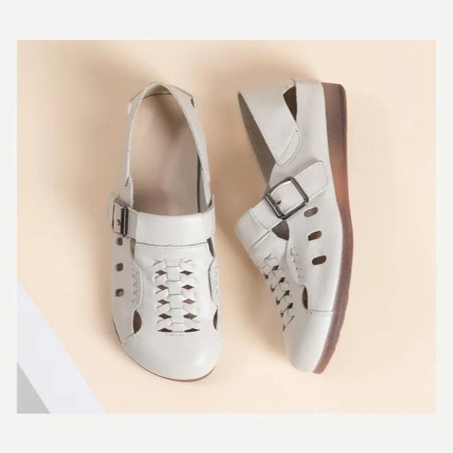 Johnature Flat Heel Soft Soled Sandals Hollow-out Breathable Genuine Leather Retro Hole Women's Shoes