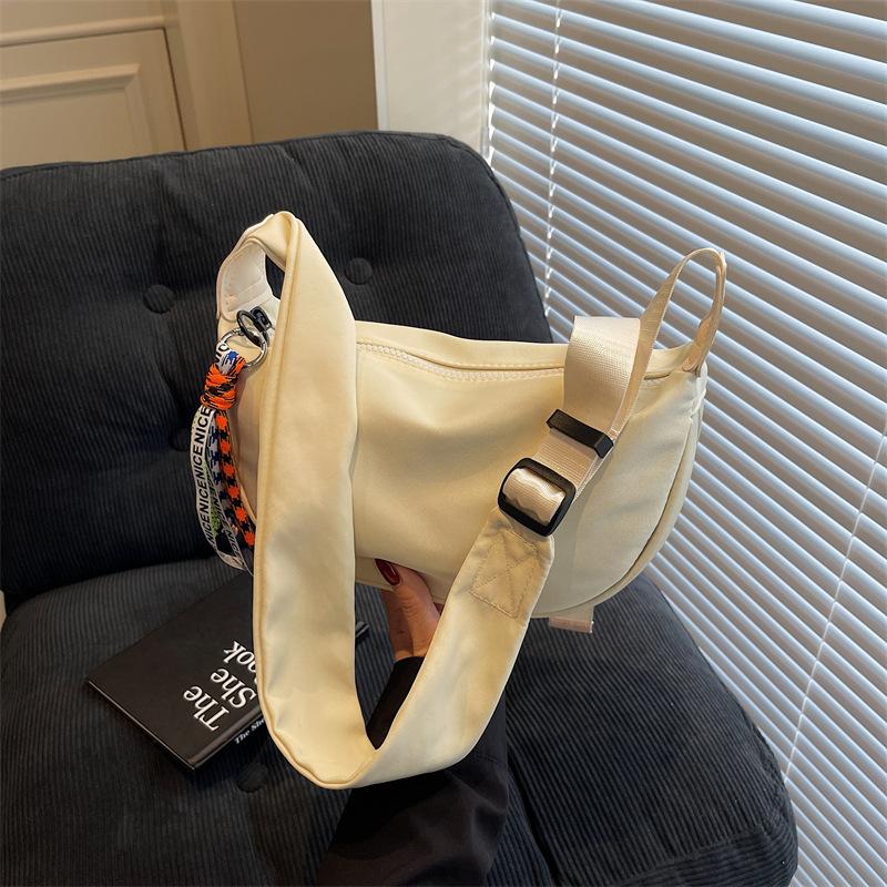 Casual small bag women's new large-capacity versatile dumpling bag summer versatile shoulder messenger bag