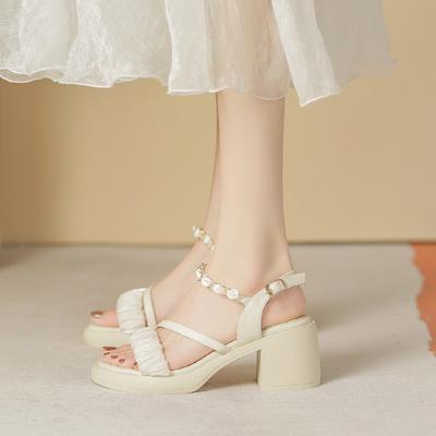 Sapatos de mulher – Sandálias de salto