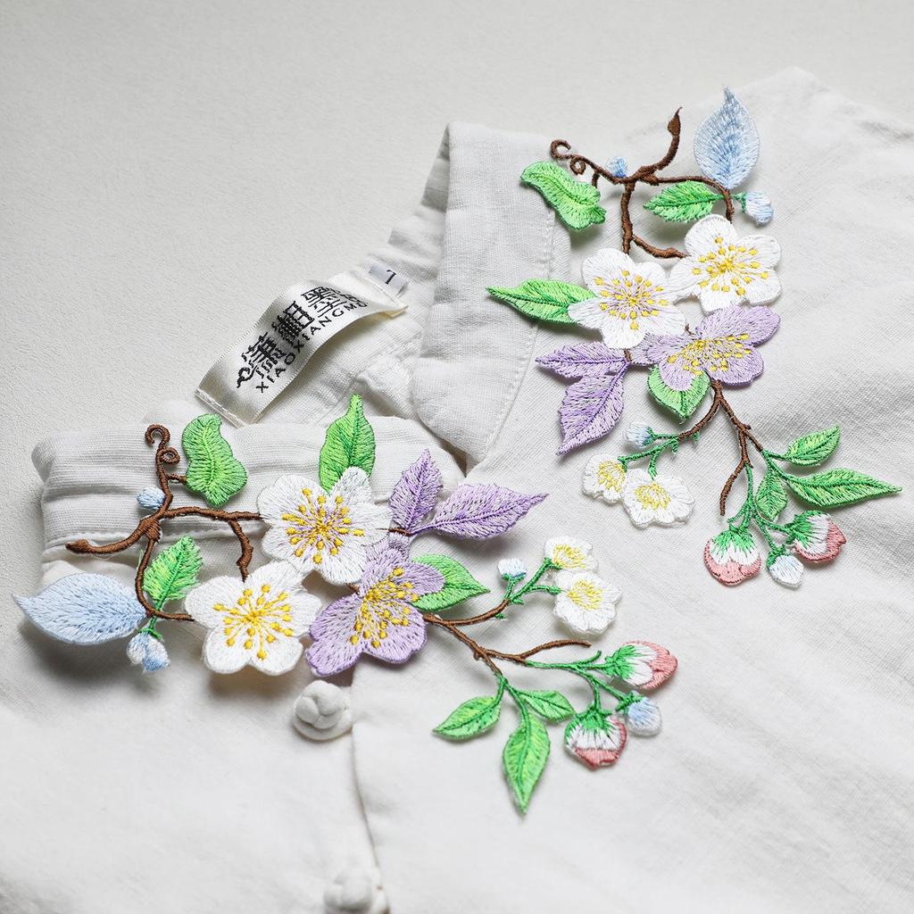 Bunter Kleiner Floral Gestickter Aufnäher, Chinesischer Stil, Aufbügelbare DIY Kleidung Dekoration
