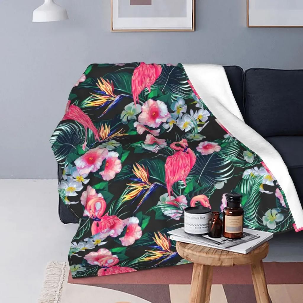 Green Leaves Plant Flannel Throw Blanket All Season Warm King Queen Size Super Soft Lightweight Blanket for Bed Living Room Sofa
