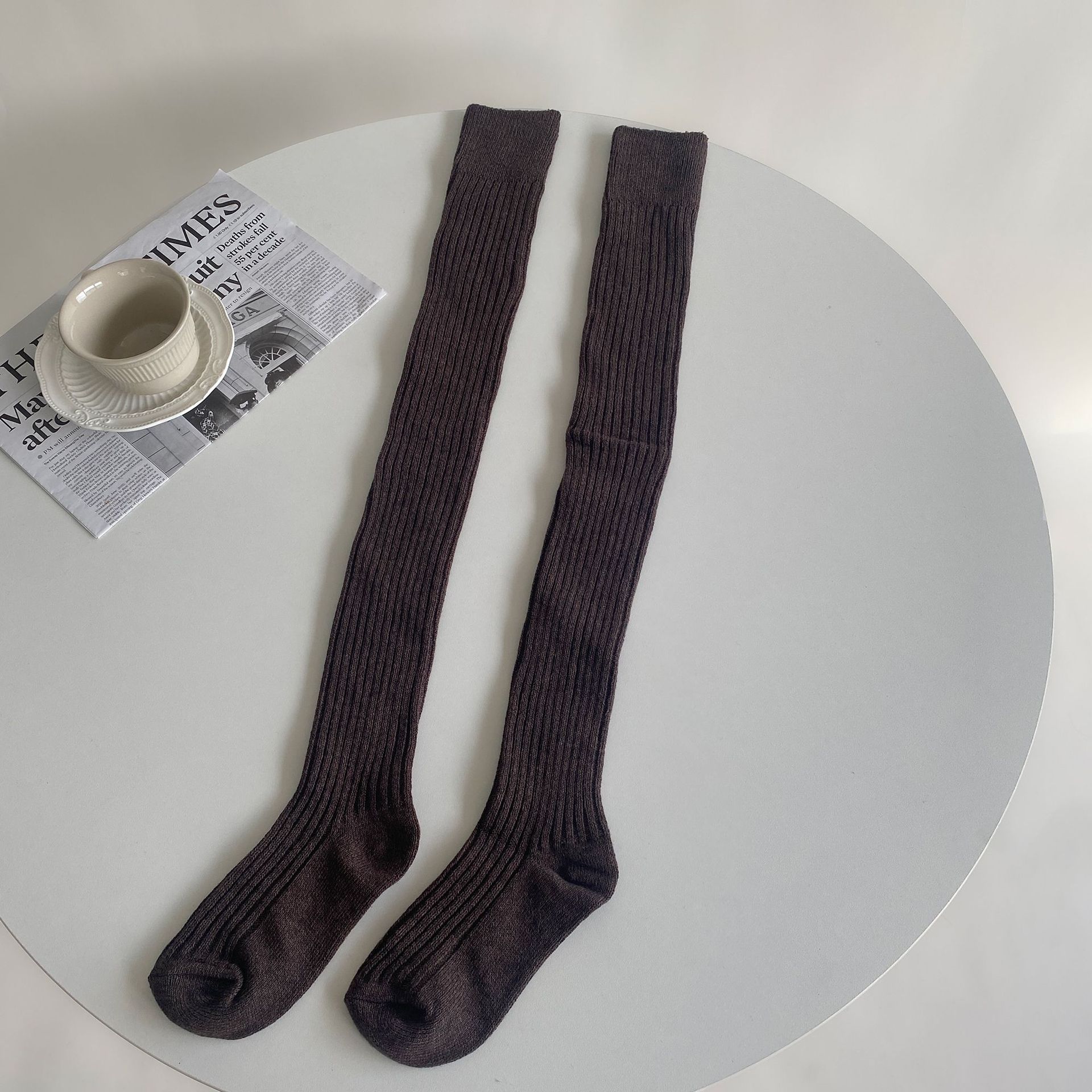 

Женские чулки в японском стиле, длинные носки для школьниц в студенческом стиле, хлопковые вязаные однотонные чулки до бедра