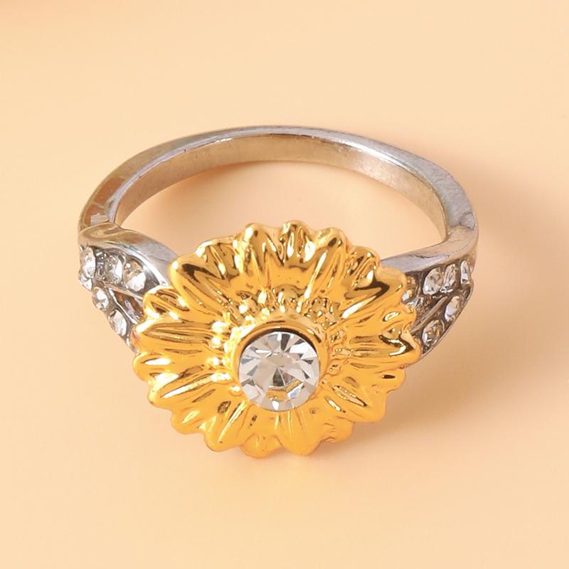 Huajie Women's Sparking Cubic Zirconia Sunflower Flowers Rings Shining Delicate Party Gift Ring New Trendy