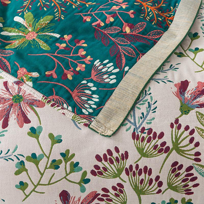 Cotton Gauze Towel Quilt Multi-use Throw Blanket Couch Summer Cool Quilt Sofa Cover Blanket Office Lunch Nap Enlarged Thickened Gauze Blanket