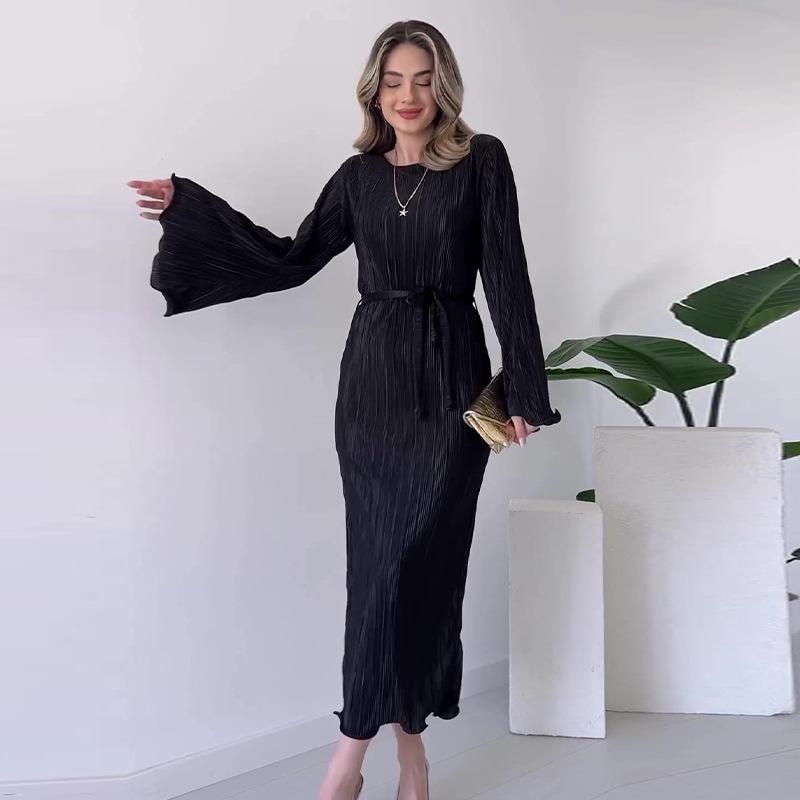 

Осеннее женское платье 2024 года с расклешенными рукавами, высокой талией и приталенным силуэтом Medium