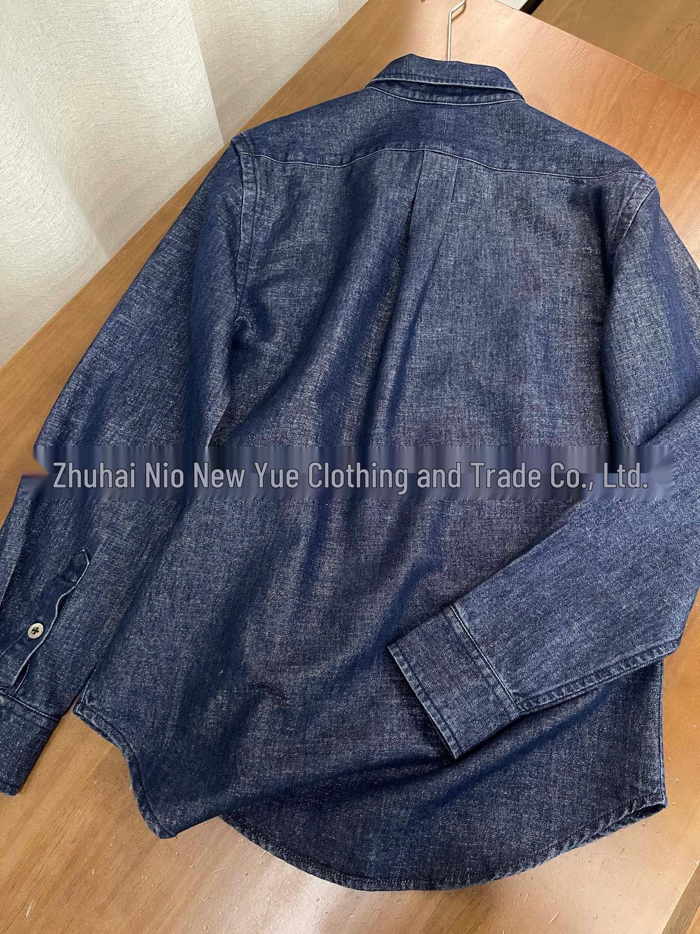 Женская джинсовая куртка ретро 2026 года с золотой нитью Medium темно-синий