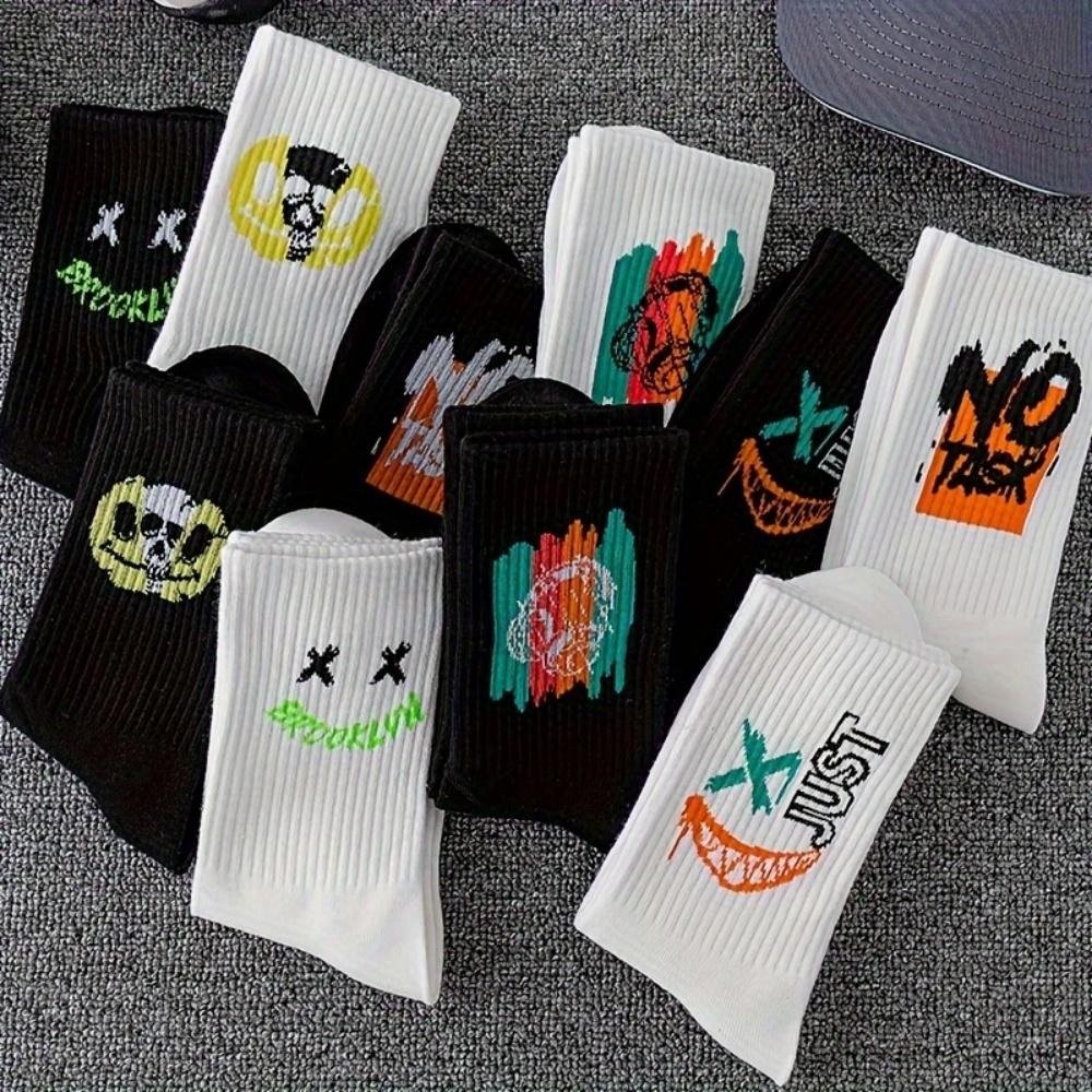 Zufällige 5 Paar Socken in großer Größe, schweißabsorbierende Sport-Basketballstrümpfe, Frühling und Sommer, schwarz und weiß, Herren-Halbvadensocken