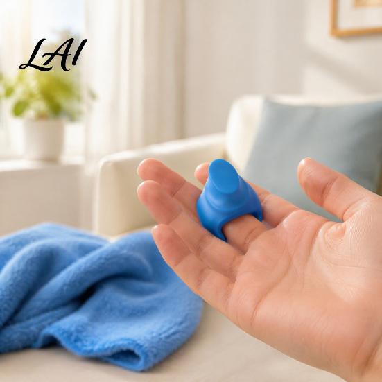 Pet Oral Health Care Toothbrushing Assistant for Dogs Cats Silicone Bite Block Tool to Allow Puppy Teeth Cleaning Supplies You Brush Your Pet's