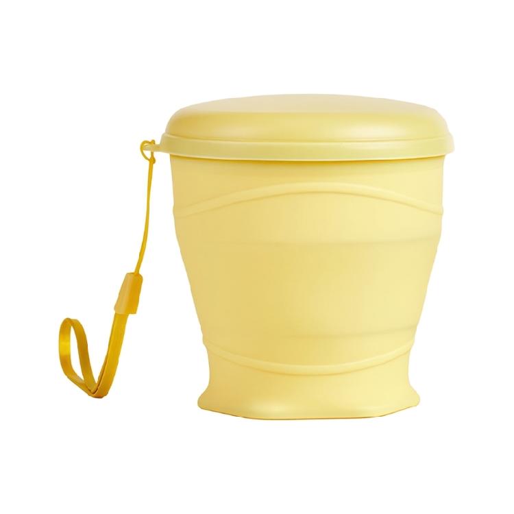 

Drinking Cup with Lid and Carrying Strap Dishwasher Safe Silicone Drinkware For Sports And Everyday Use жёлтый