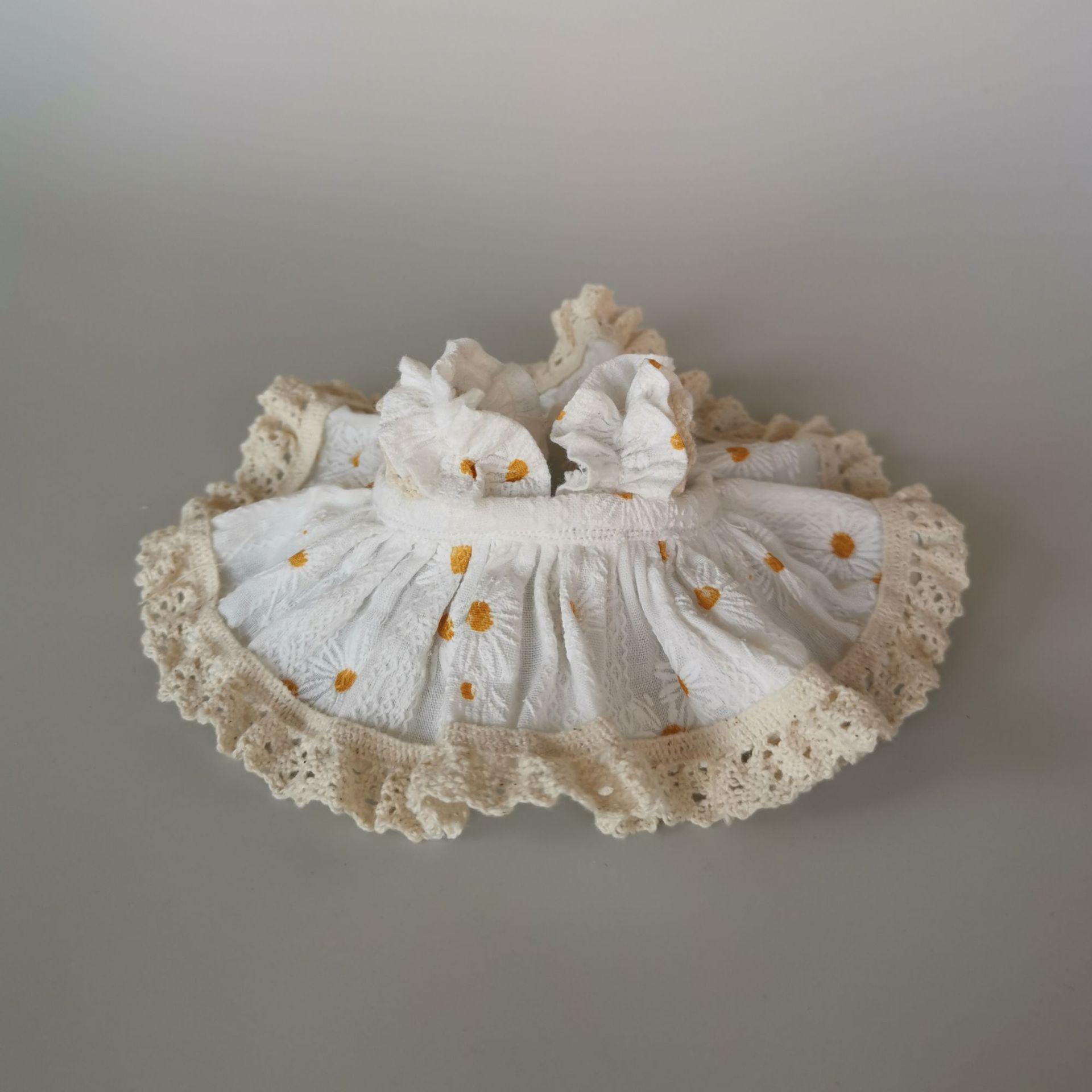Одежда для куклы Лабубу в сидячей позе (Первое и второе поколение) 17CM Labubu Size