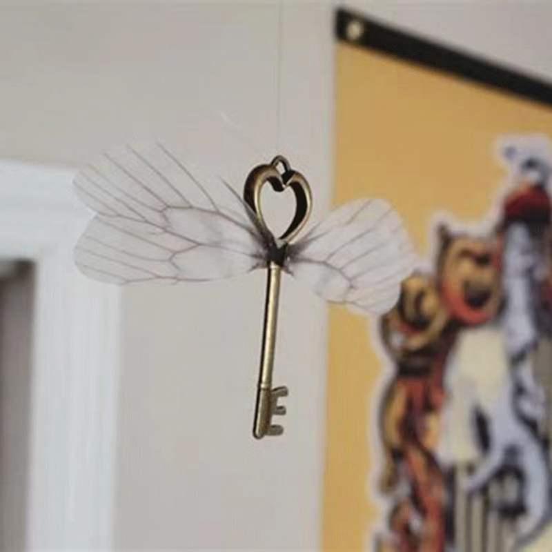 Flying Keys DIY Handmade Accessories with Dragonfly Wing Charms Vintage Bronze Skeleton for Key Party Wedding Favor Supp