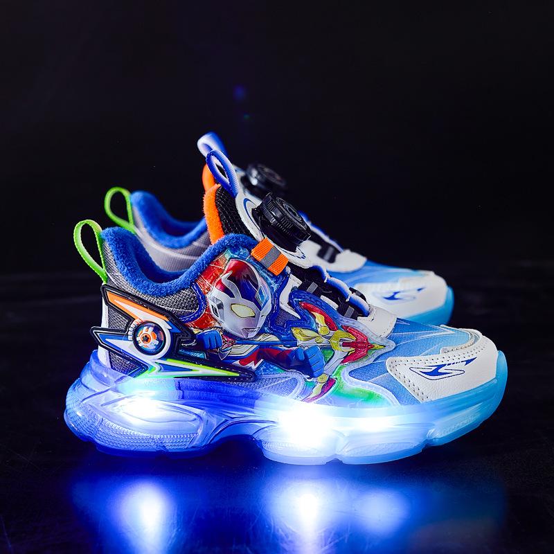 Boys' 2025 Winter Cartoon Sports Luminous Light-Up Shoes: Warm, Anti-Slip, Plus Velvet