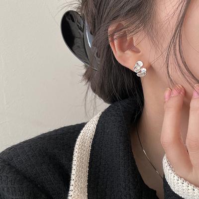 Stud Earrings Ruffle Edge Exquisite Simple Temperament Niche High-end Earrings Versatile Jewelry Cold Wind Earrings