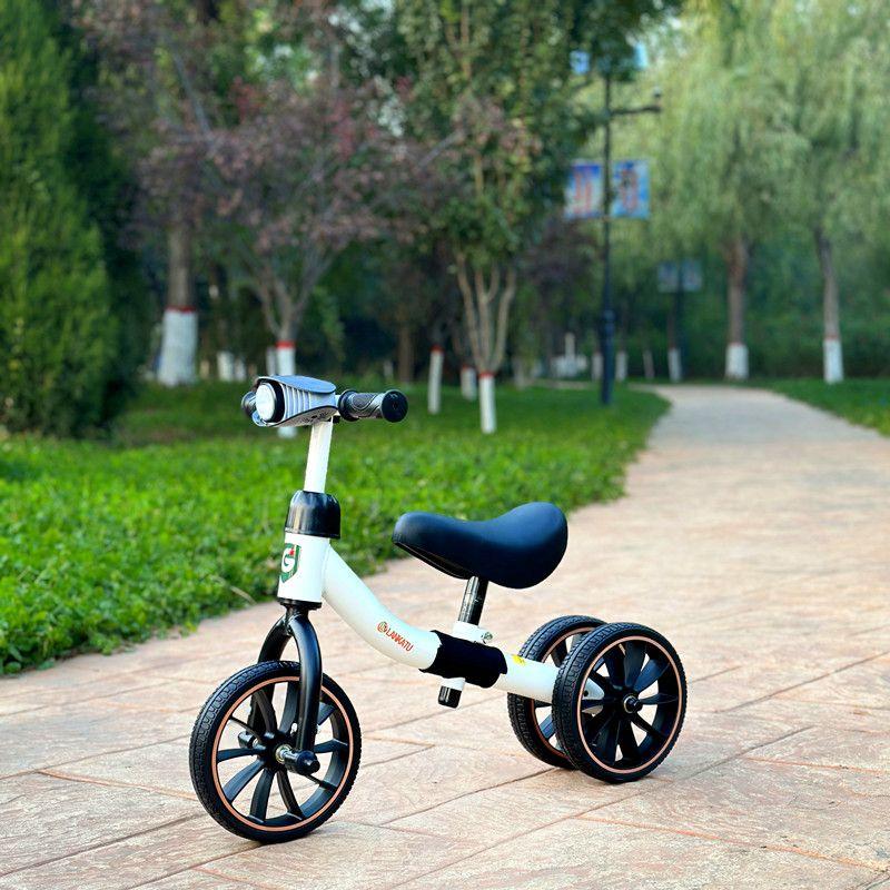 

Балансовый велосипед (для детей) Многофункциональный детский самокат для детей 1-3 лет, детский четырехколесный балансировочный велосипед, подарок на первый день рождения White front and back two [tricycle]]