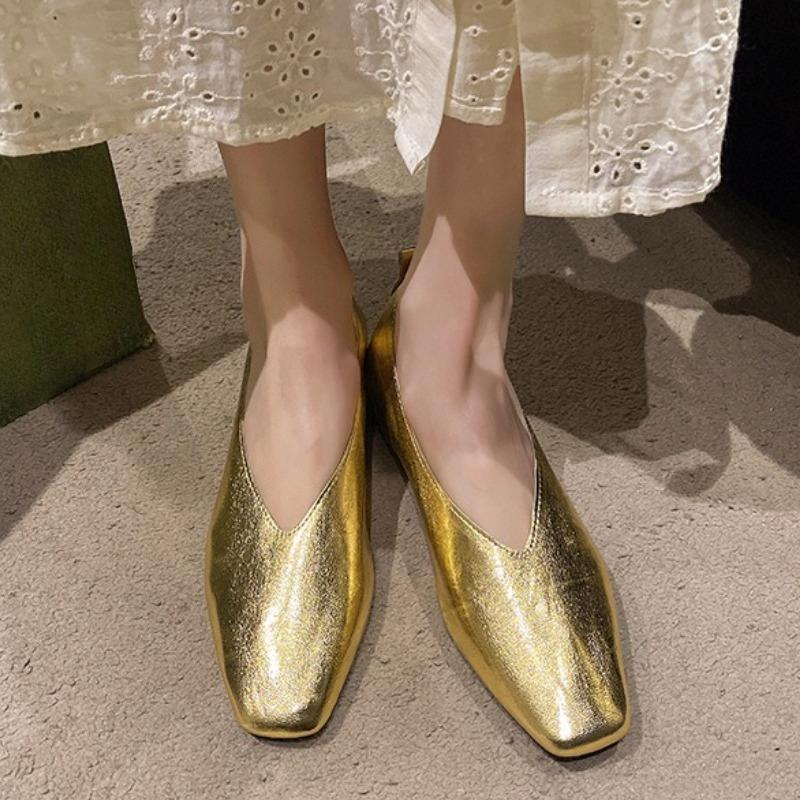 Fashion 2025 New Shoes for Women Retro Ladies Flats Slip On Shoes Loafers Square Toe Shallow Mouth Women Casual Footwear Lightweight