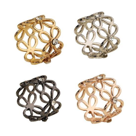 Hollow Flower Scarf Ring Stylish Rhinestone Scarf Slide Ring Elegant Silk Scarf Ring for Women Shirts Shawls Neckerchiefs