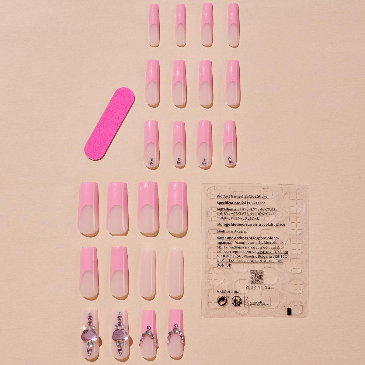 

Трендовые очень длинные прямоугольные накладные ногти с французским сердечком и бриллиантовыми акцентами