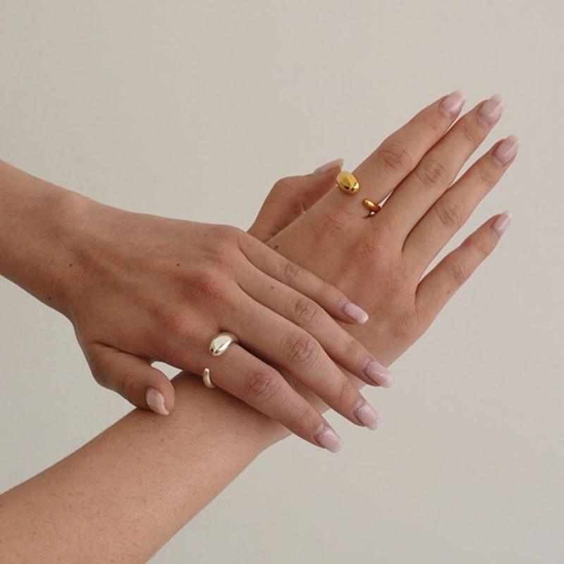 STILL INSTANT Curve Motion - Ring 02