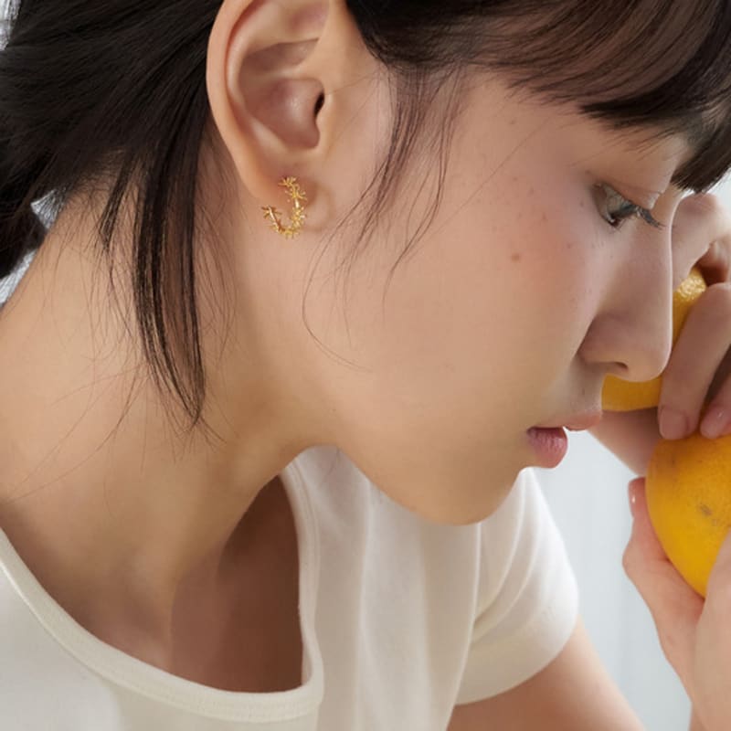 geegee [silver925] dandelion earring (2color)