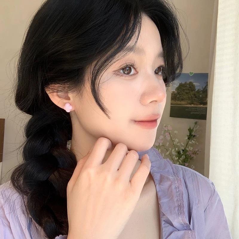 Summer dopamine four-leaf clover stud earrings female cute sweet candy-colored earrings new small fresh ear jewelry