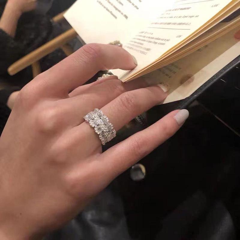 

Style Niche Design Ring Women S Versatile Personalized Petals Full Diamond Ring Same Style no. 6