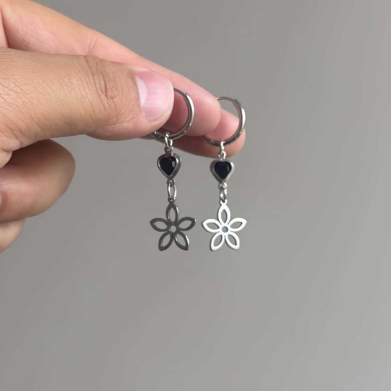 Flower Heart Hypoallergenic Silver Earrings - Y2K Fairy Star Design, Nickel-Free