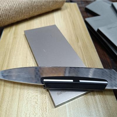 Keukenmessen en accessoires – Messenslijpers