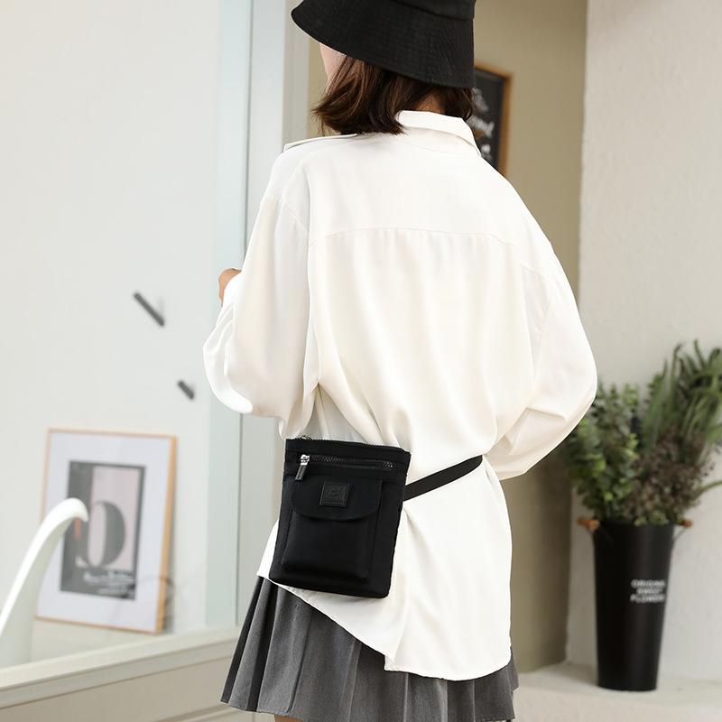 A Women's New Simple Messenger Bag, Street Trend Portable Messenger Bag, Anti-splashing Mobile Phone Bag, Fanny Pack.