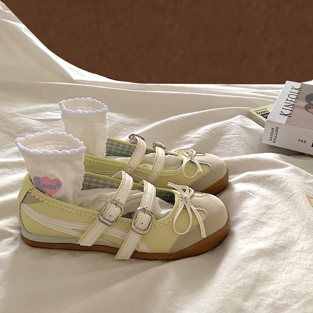 

ins niche ugly cute versatile shallow mouth German training shoes French fairy ballet style flat bottom puff shoes retro Forrest Gump shoes 35