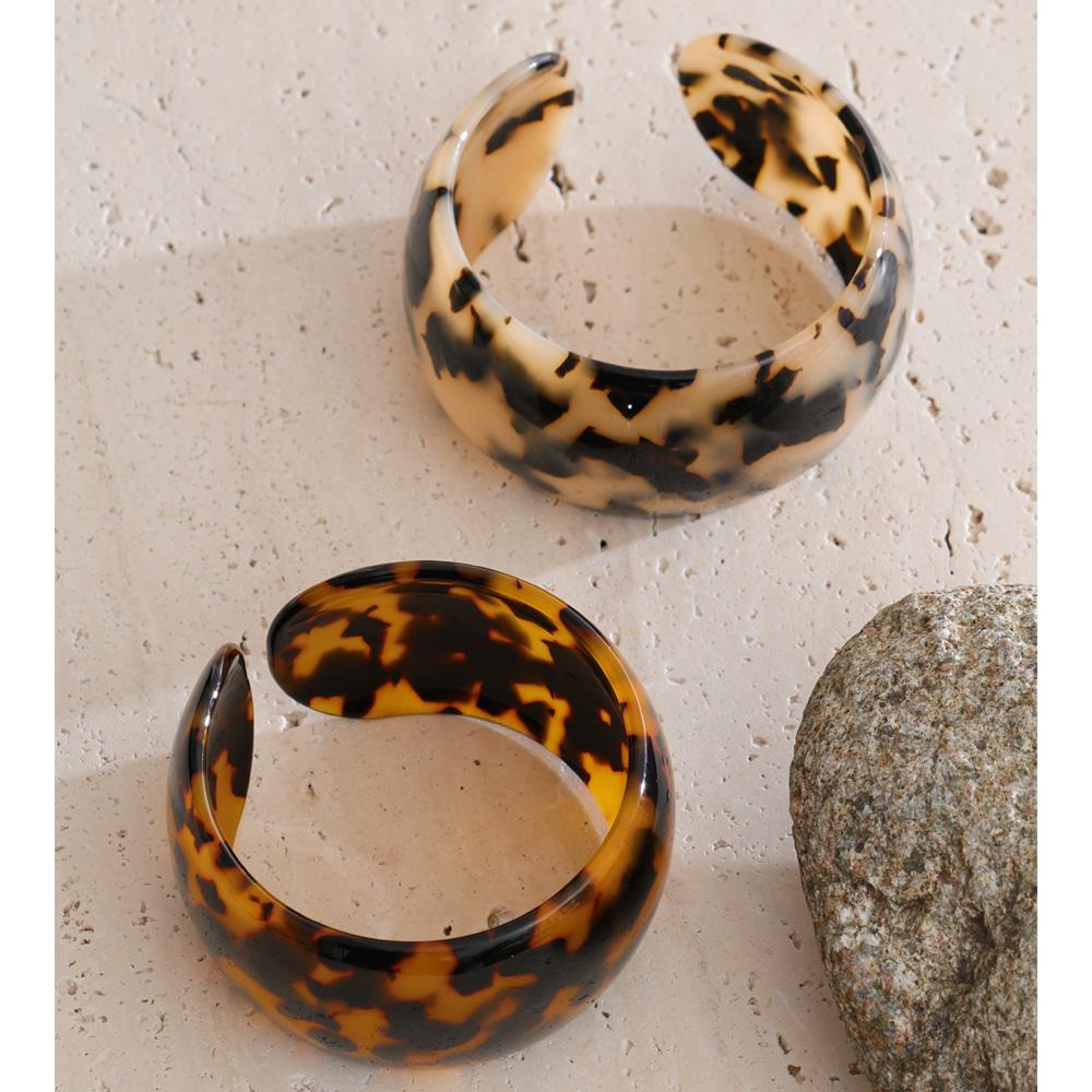 Eetit 60mm Leopard Print Resin Acrylic Wide Cuff Open Bracelet Bangle Fashion Attractive Jewelry Wrist Personality Accessories