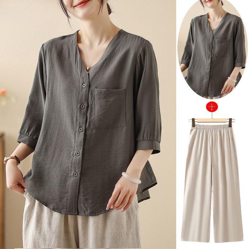 Summer Cotton Linen Lightweight Casual Shirt Set for Middle-Aged Women with Versatile Three-Quarter Sleeves