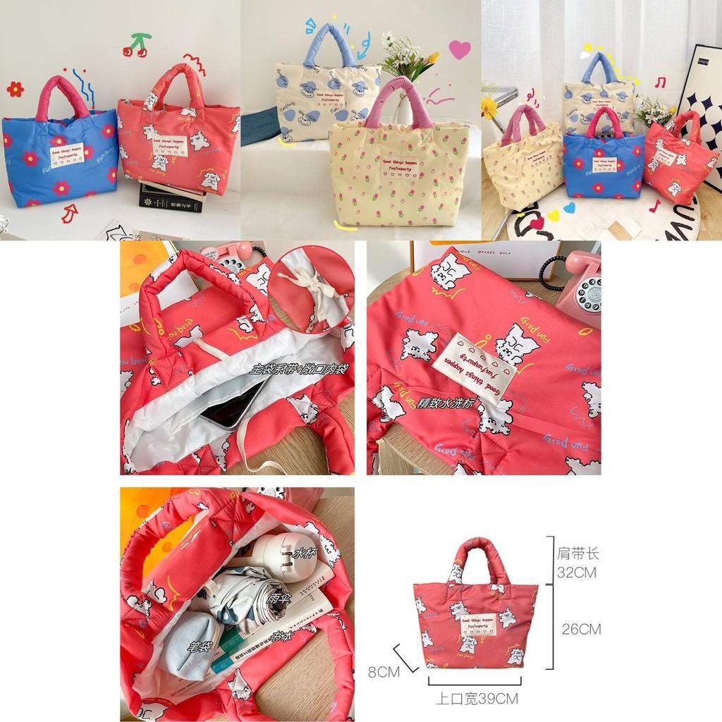 Stylish And Cute Cotton Tote Bag For Moms Featuring Lovely Floral Patterns And Practical Design