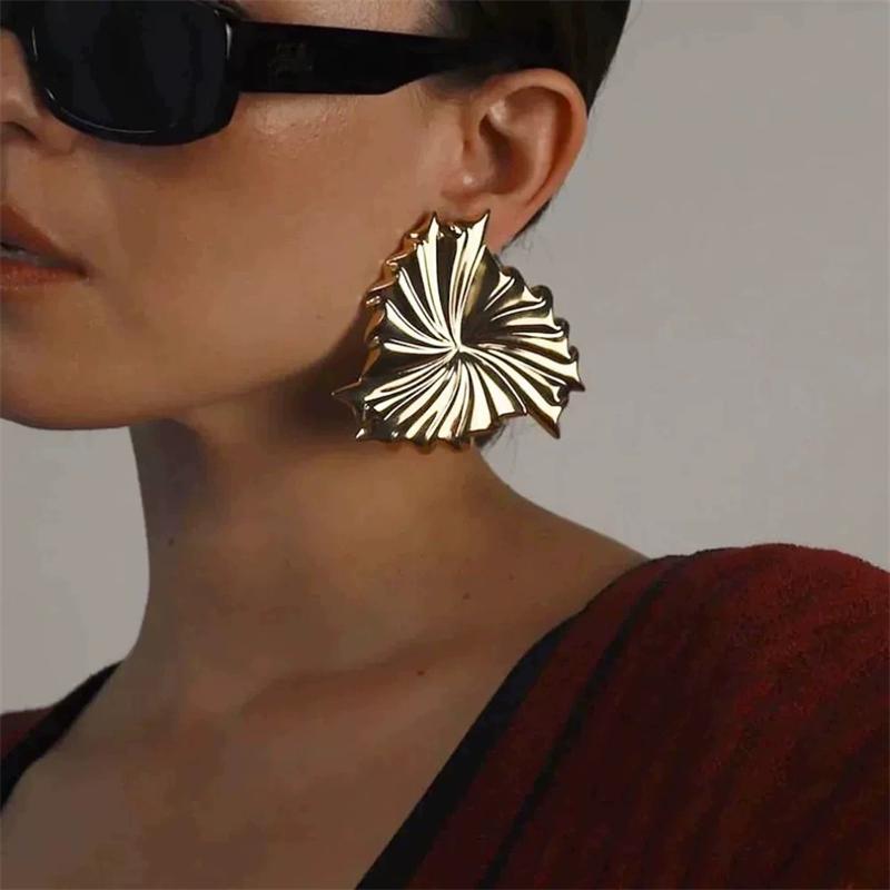 Hyperbole Long Water Droplet Flower Wing Round Wave Square Shell Golden Pendant Earrings for Women CCB Smooth Creative Jewelry