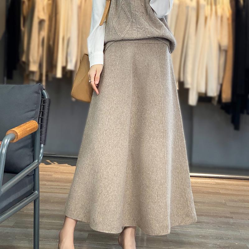 Women's High-Waist Wool Knit Midi Skirt, A-line, Solid Color, Autumn/Winter 2026