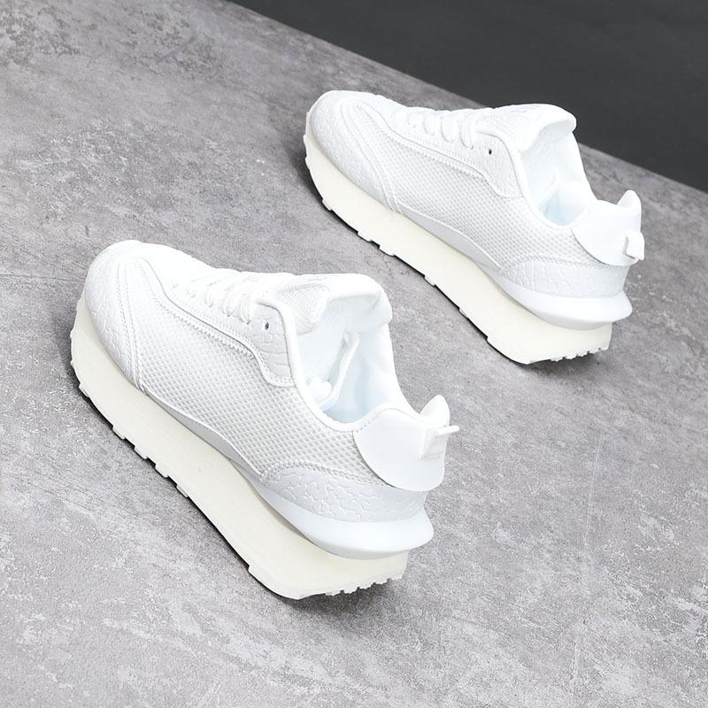 

Summer breathable mesh Forrest Gump shoes couple sports shoes lightweight casual shoes 35 белый