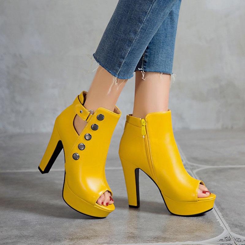 Peep Toe Sandals Women Fashion Rivet Platform Women Shoes Summer Autumn Ankle Boots Sandals Female Shoes Plus Size 43 WSH5342
