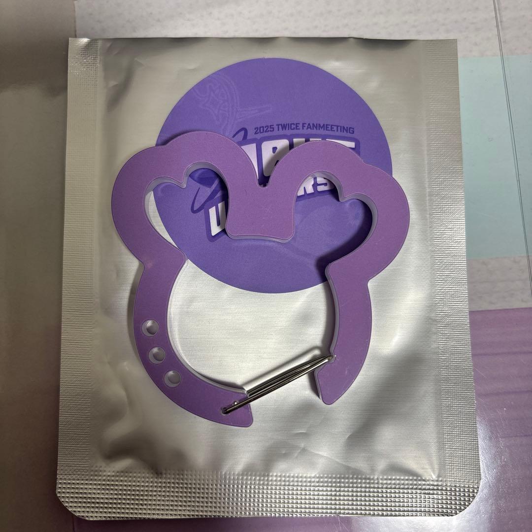 [USED] TWICE POPUP Sana Carabiner Keychain Subri MISAMO