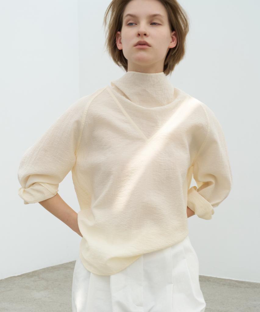 Nobeu Flow Tie Blouse _Cream