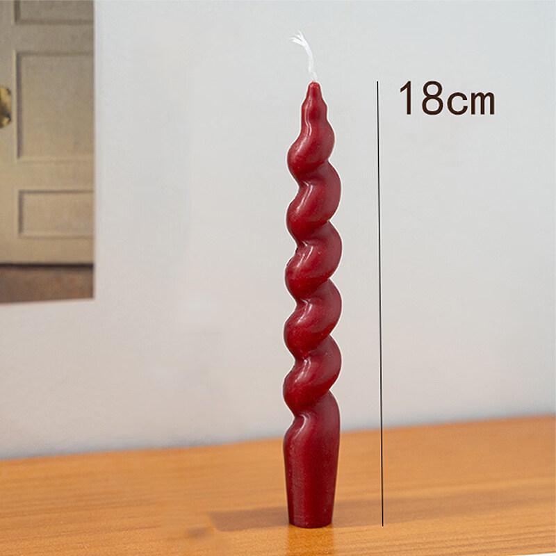 LIEI Retro Red Candle & Black Candlestick Set