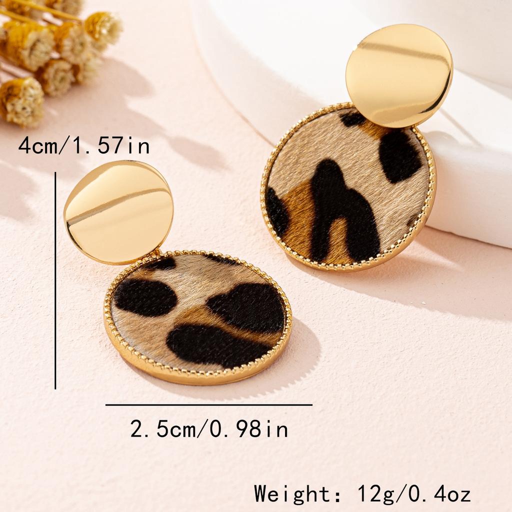 A Pair of Women's Earrings, Leopard Print Geometric Discs, Fashionable Autumn and Winter Earrings, Suitable for Daily Wear
