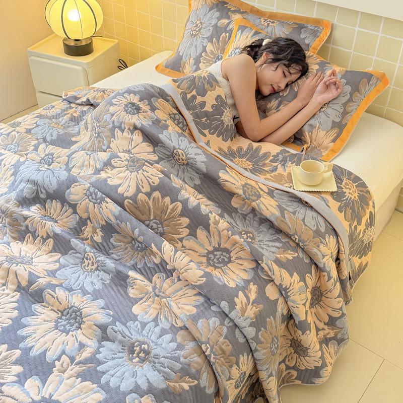 Luxury Long-Staple Cotton Jacquard Woven 3-Layer Gauze Toweling Coverlet - Breathable All-Season Throw Blanket for Home Travel