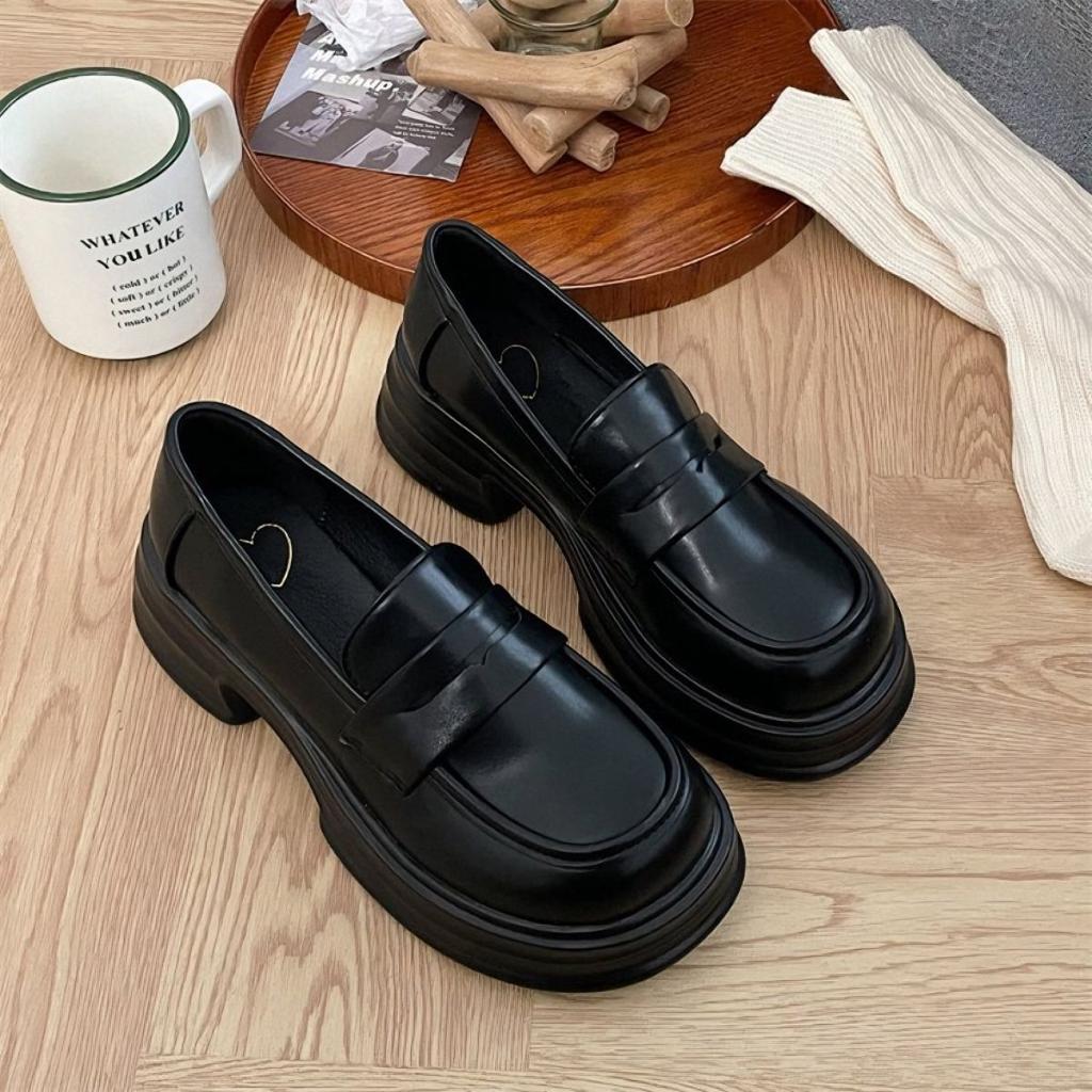Sweet sister college style small leather shoes spring and summer 2025 new thick-soled Japanese jk loafers black versatile single shoes