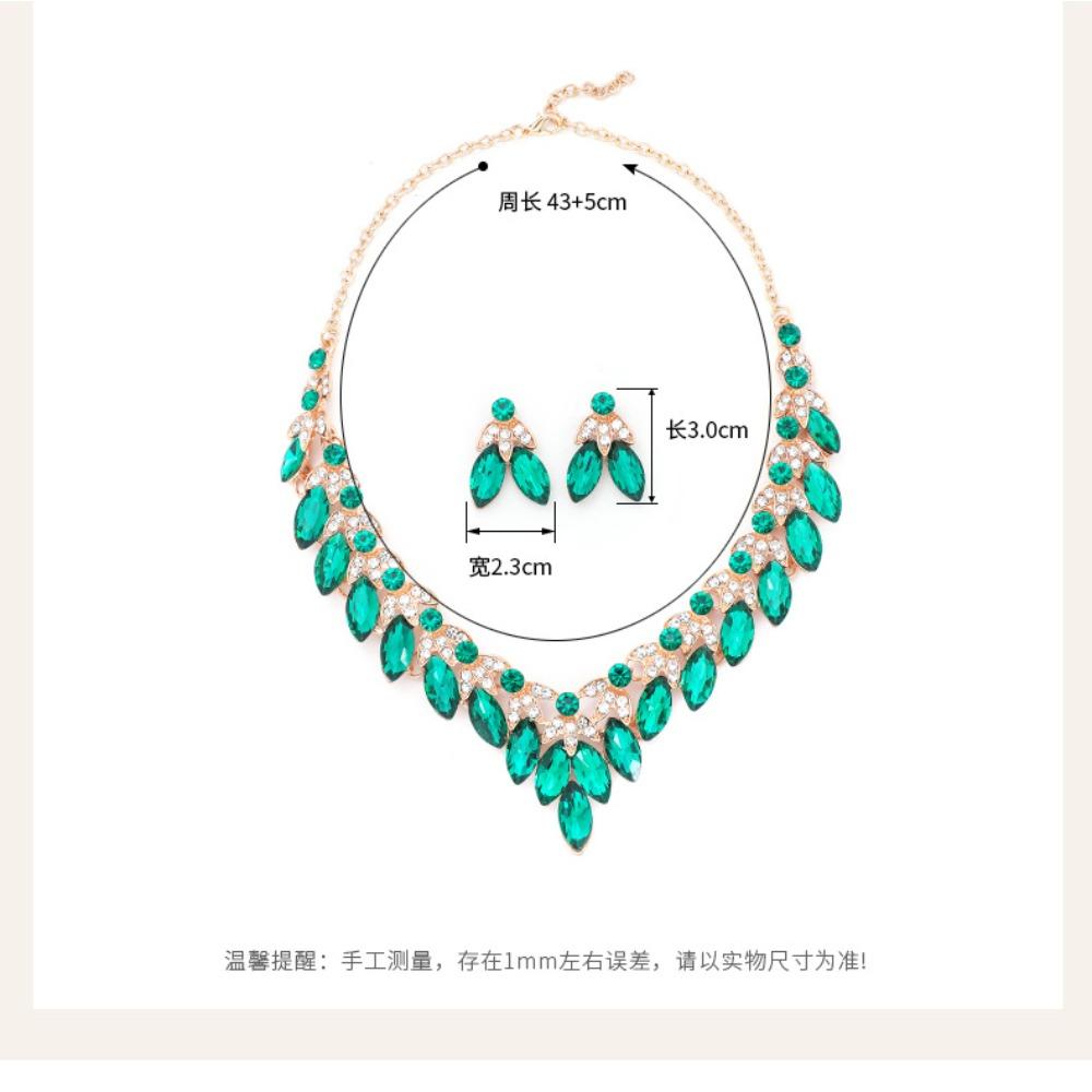 Europäisches und Amerikanisches Retro Überzogenes Halsketten-Ohrring-Set Kristall Edelstein, Kurze Schlüsselbein-Kette Damen Zweiteiliges Modeaccessoire