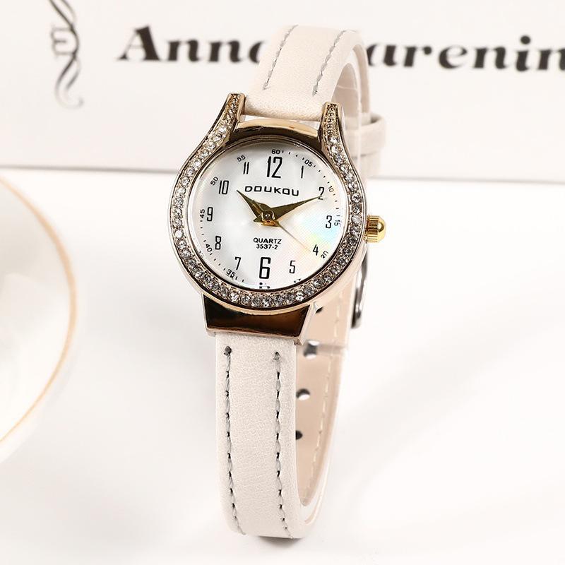 

Women s Retro Leather Strap Quartz Watch - Stylish, Waterproof, Small Face, High-End Feel, Perfect for Students слоновая кость