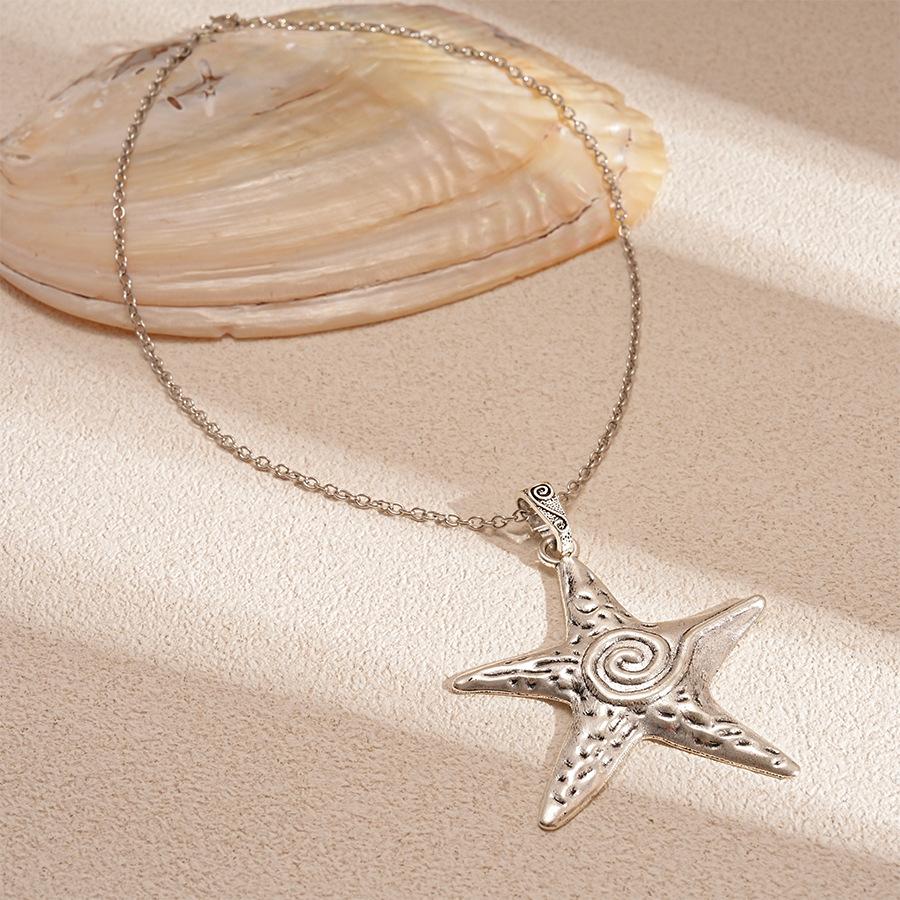 European and American Cross-border Exaggerated Geometric Flower Necklace Accessories Women's Summer High-end Clavicle Chain Niche Personality Items