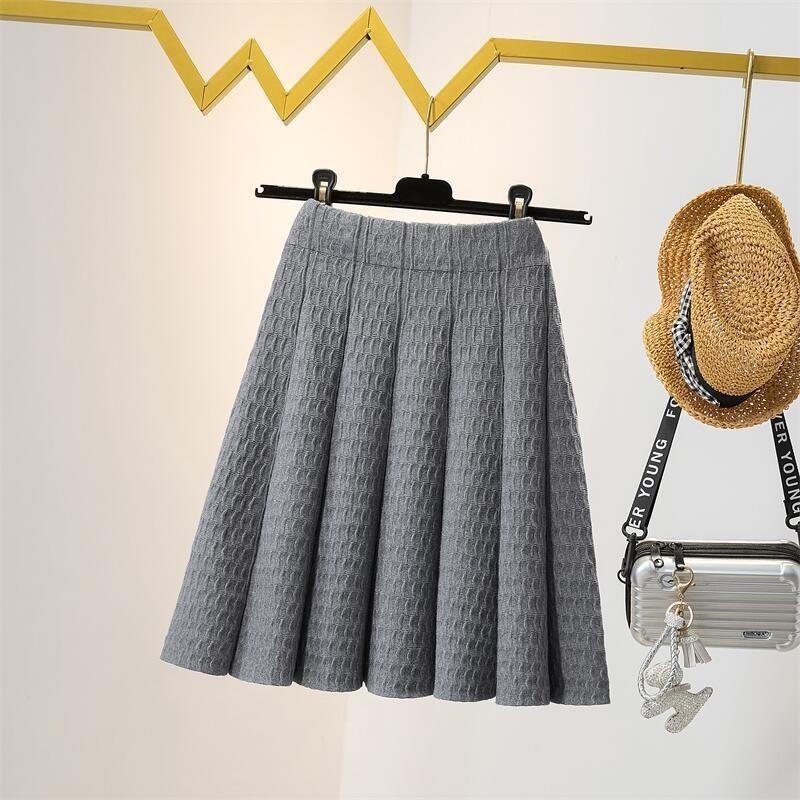 Autumn and Winter High Waist Knitted Half Skirt Women Versatile A-line Skirt Pleated Skirt Wearing Short Skirt Outside Women