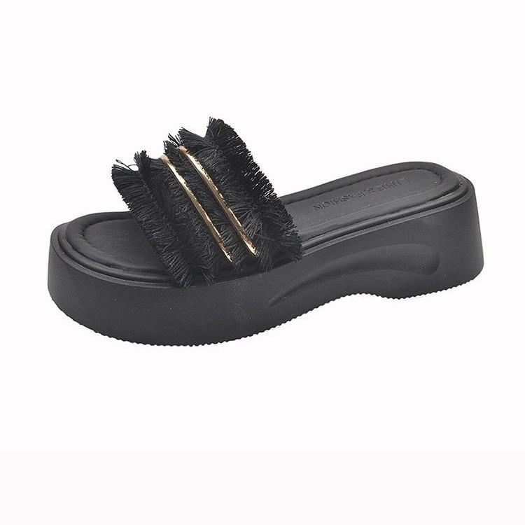 French beautiful platform slippers women's summer wear fashion and high sense 2025 new models with skirts to increase the height of sandals