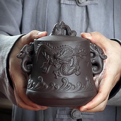Pote de armazenamento de cerâmica de barro roxo doméstico com tampa Latas herméticas Latas de chá Artesanato em relevo Acessórios para mesa de centro de sala de estar